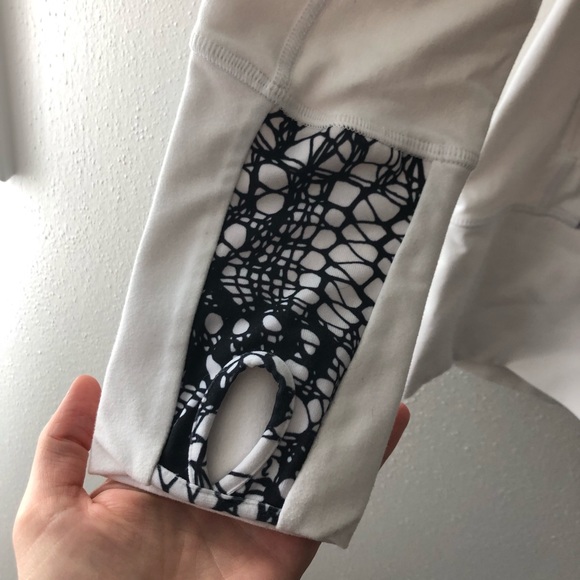 Lululemon Jacket - Picture 13 of 13